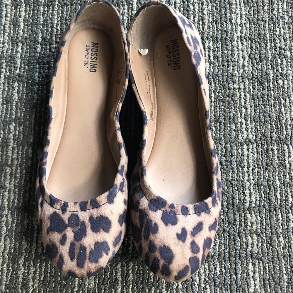 Mossimo Leopard print flats